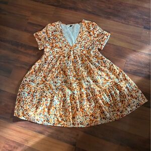 SHEIN Vibrant Orange and White Floral Top